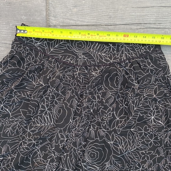 💗HOST PICK💗 Anthropologie skirt from the limited ed 52Conversations collection - Picture 6 of 8